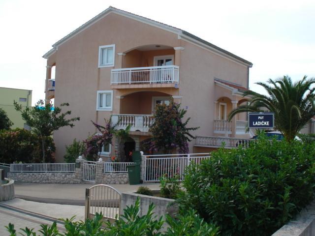 Antonio Apartments Kožino Buitenkant foto